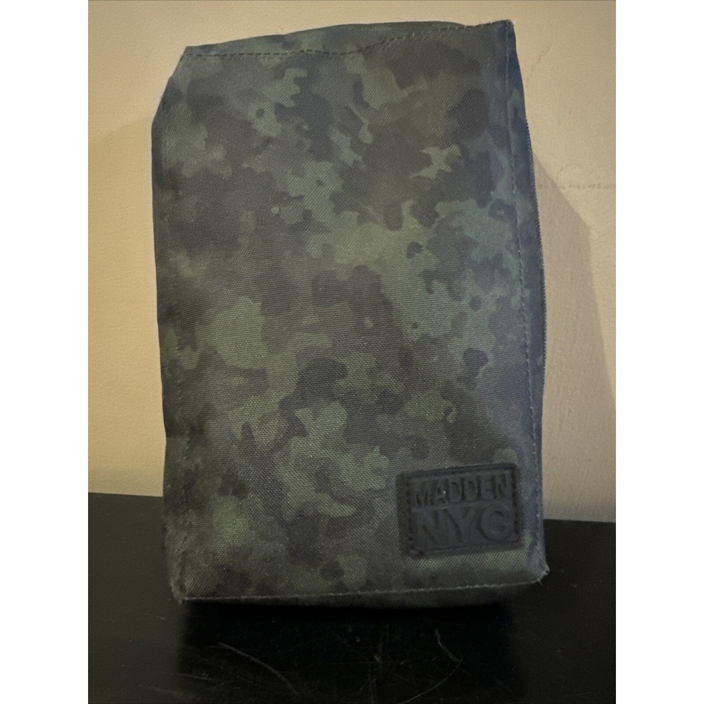 Madden NYC Electronic Pouch Waterproof Case Camo Electronic Accessory Organizer